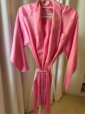 FERNANDO SANCHEZ-Silky Pink Robe - Women’s Lightweight Satin Kimono